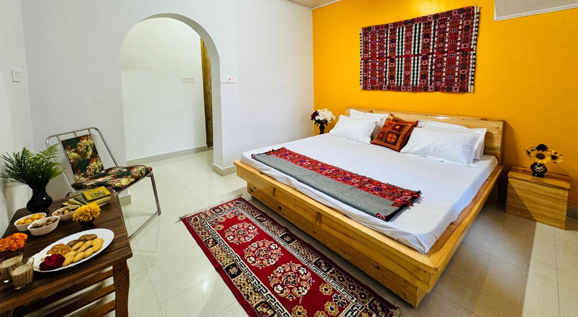Pine View Retreat Homestay Kalpa Exterior photo
