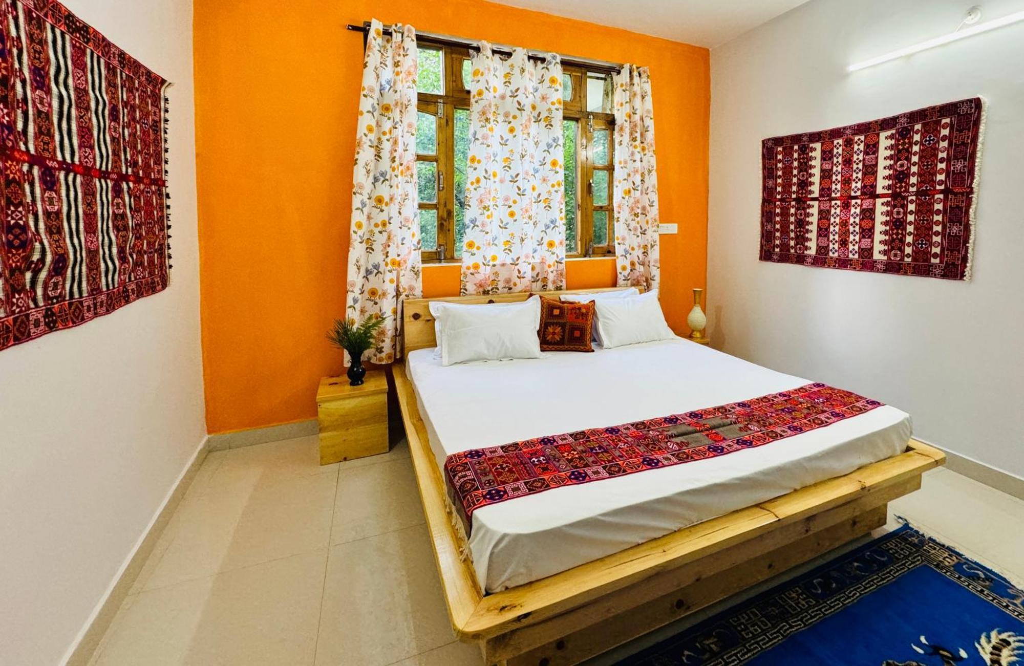 Pine View Retreat Homestay Kalpa Exterior photo