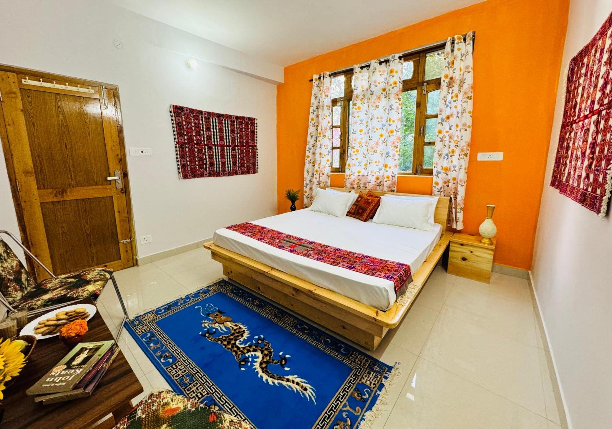 Pine View Retreat Homestay Kalpa Exterior photo